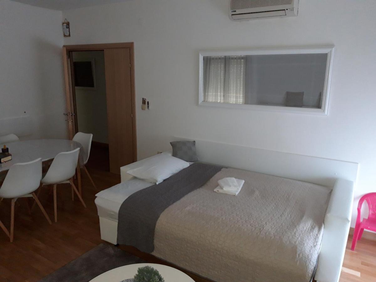 Marys Home Apartment Medugorje Εξωτερικό φωτογραφία